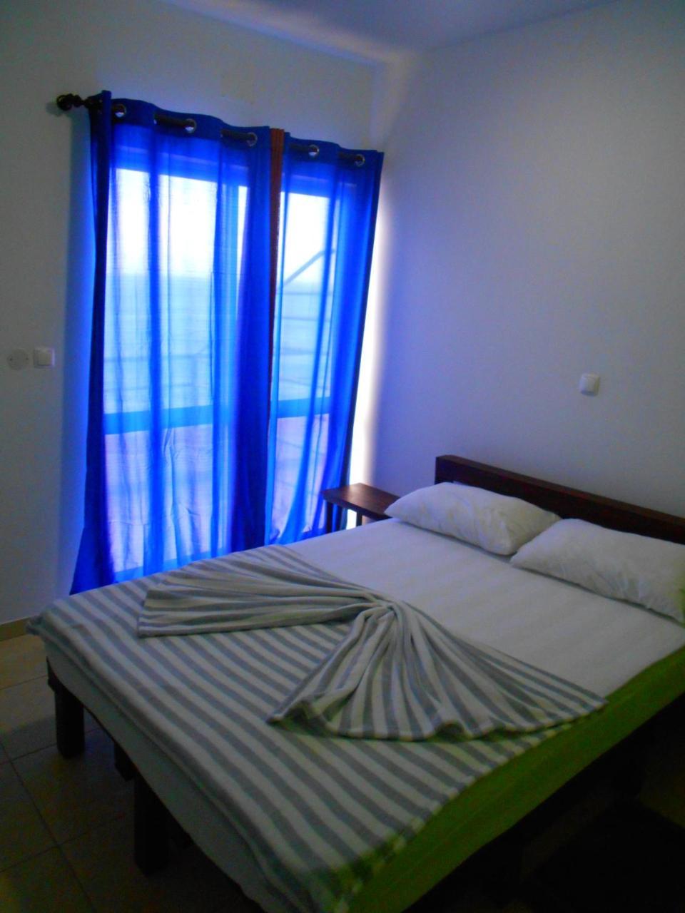 Guest House Frontera Pinto エクステリア 写真